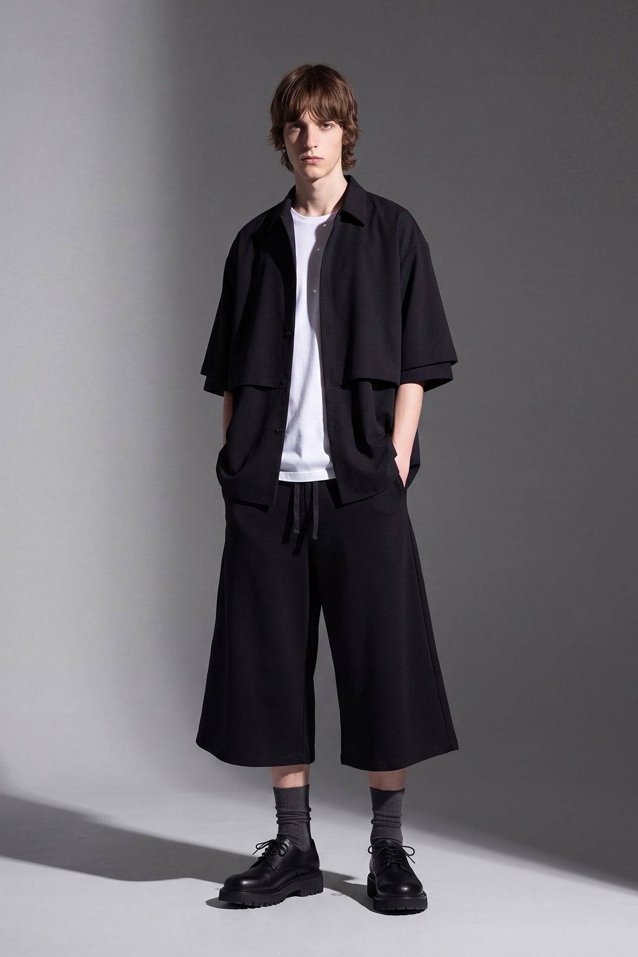 Baggy Capri Sweat Shorts Men Main image
