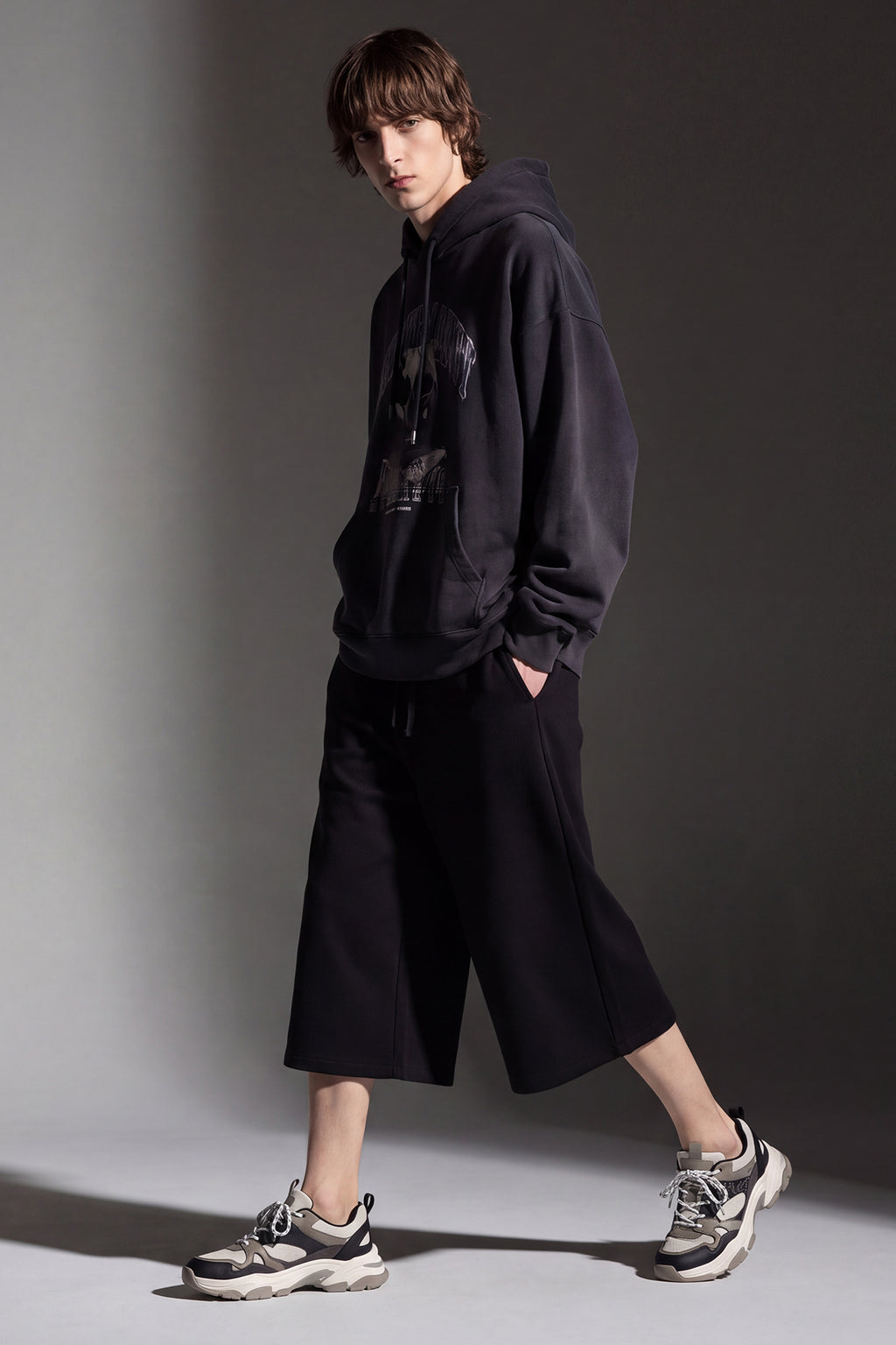 Baggy Capri Sweat Shorts Men