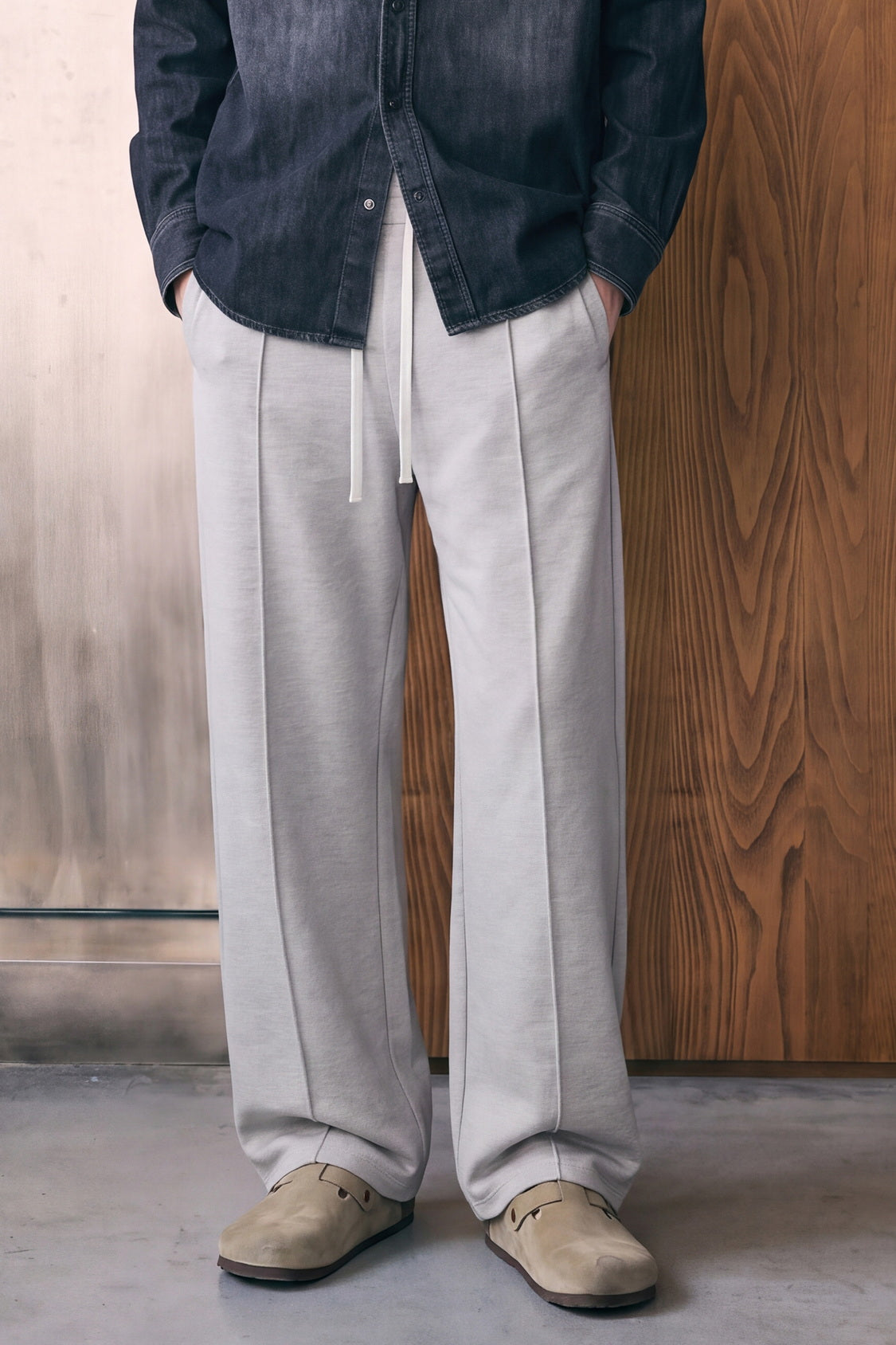 Pintuck Baggy Sweatpants Men